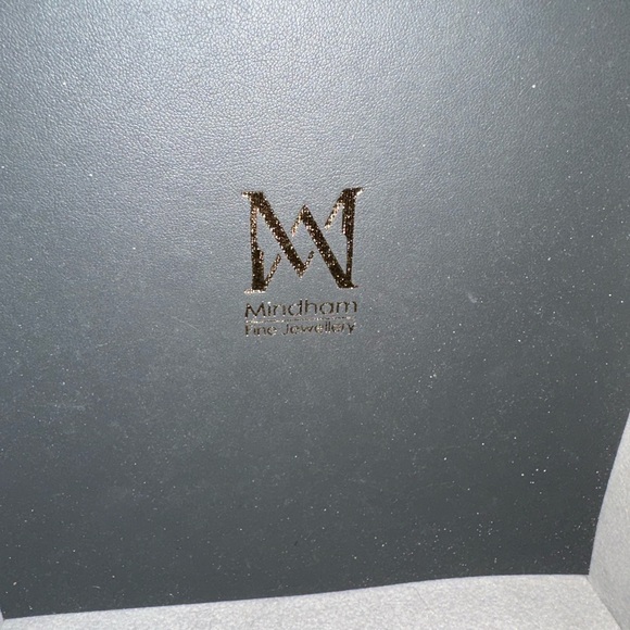 Diamond necklace valued at 6800$. So beautiful and loved. - Picture 2 of 6